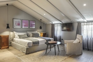 Superior Room - Bedroom