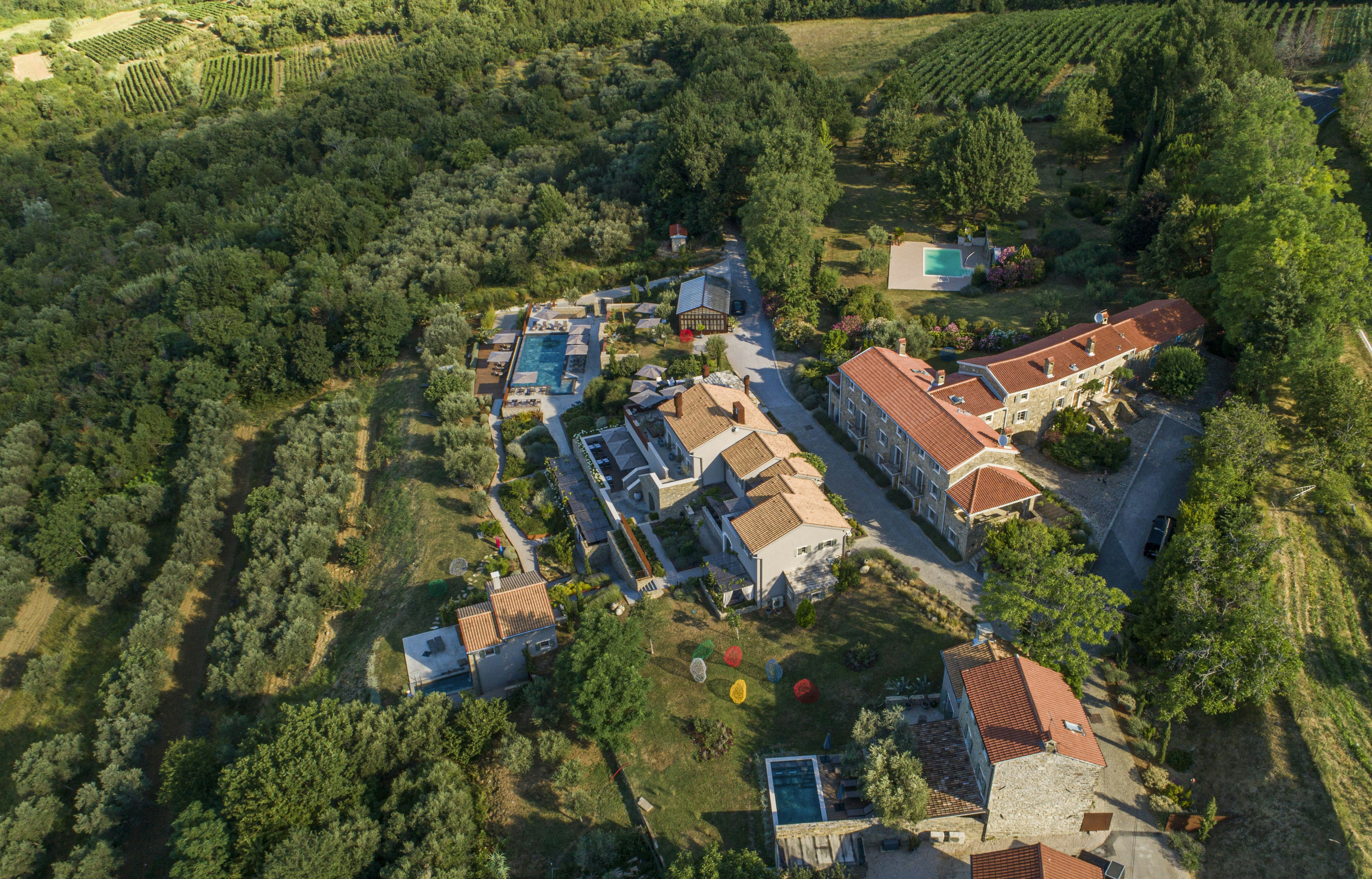 San Canzian Hotel & Residences