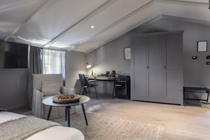 Superior Room - Bedroom