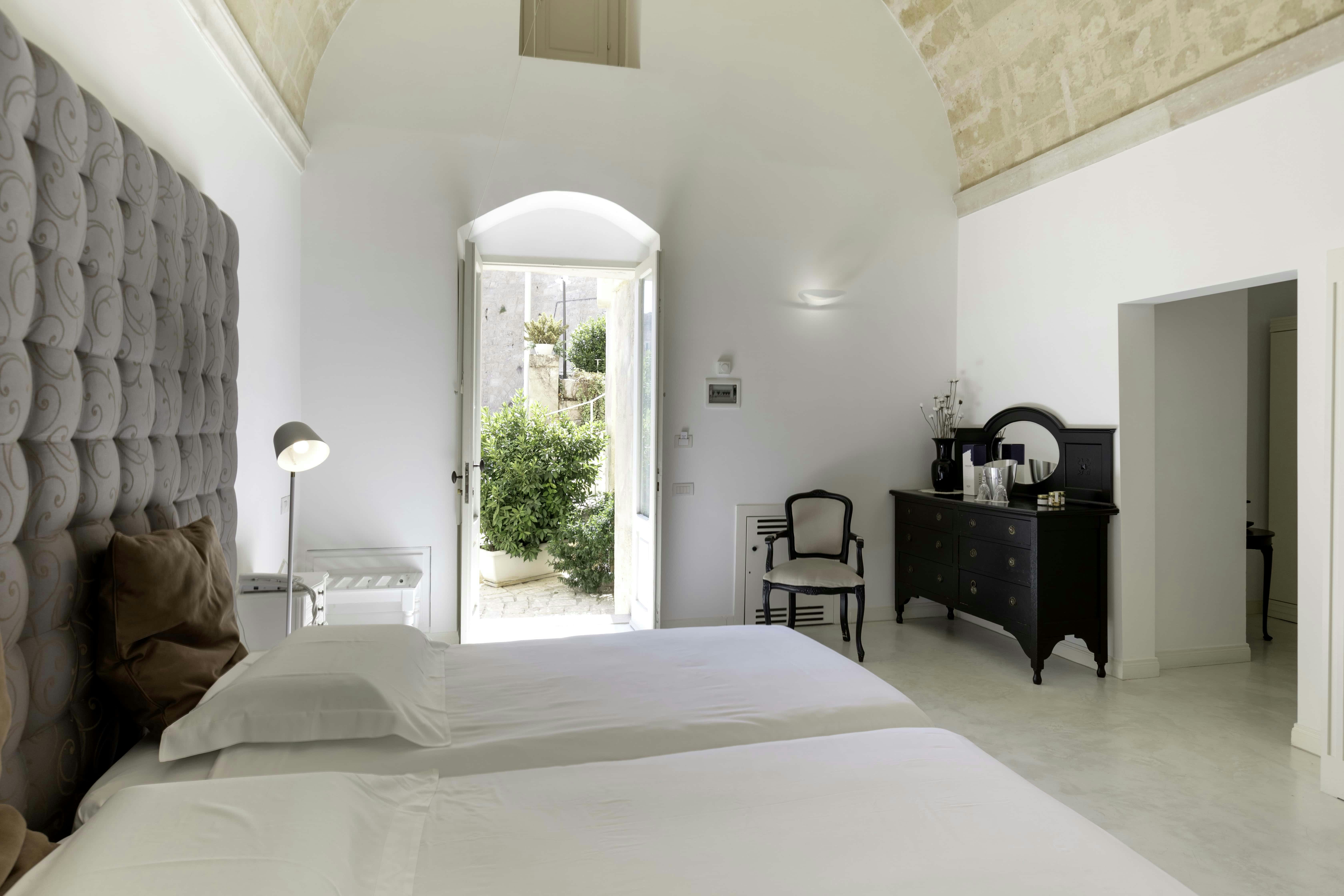 Palazzo with Patio - Room #54