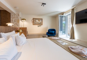 Perla - Bedroom