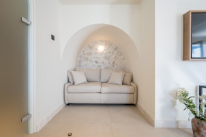 Providenza - Living Area