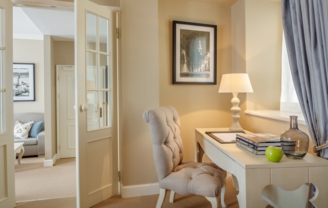 One-Bedroom Suite King/Twin - Room Details