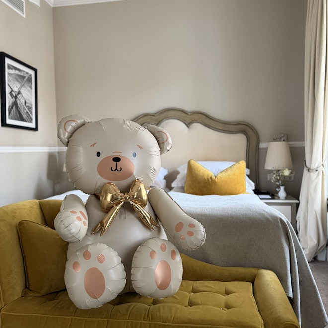 Teddy Bear Balloon service