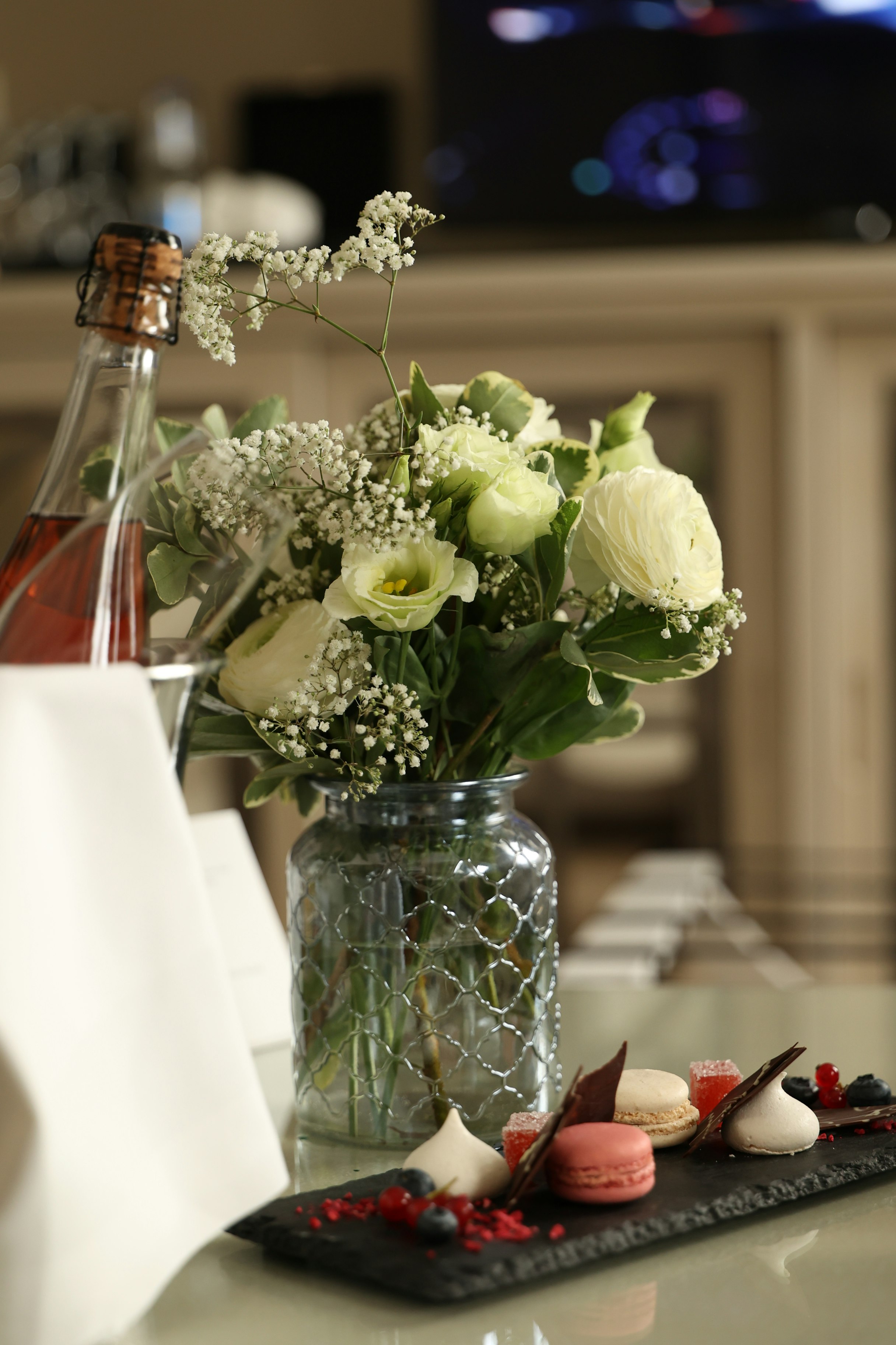 Special Occasion Welcome Decor