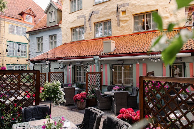 Summer Terrace