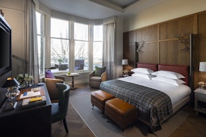 Suite with Sea View - Bedroom