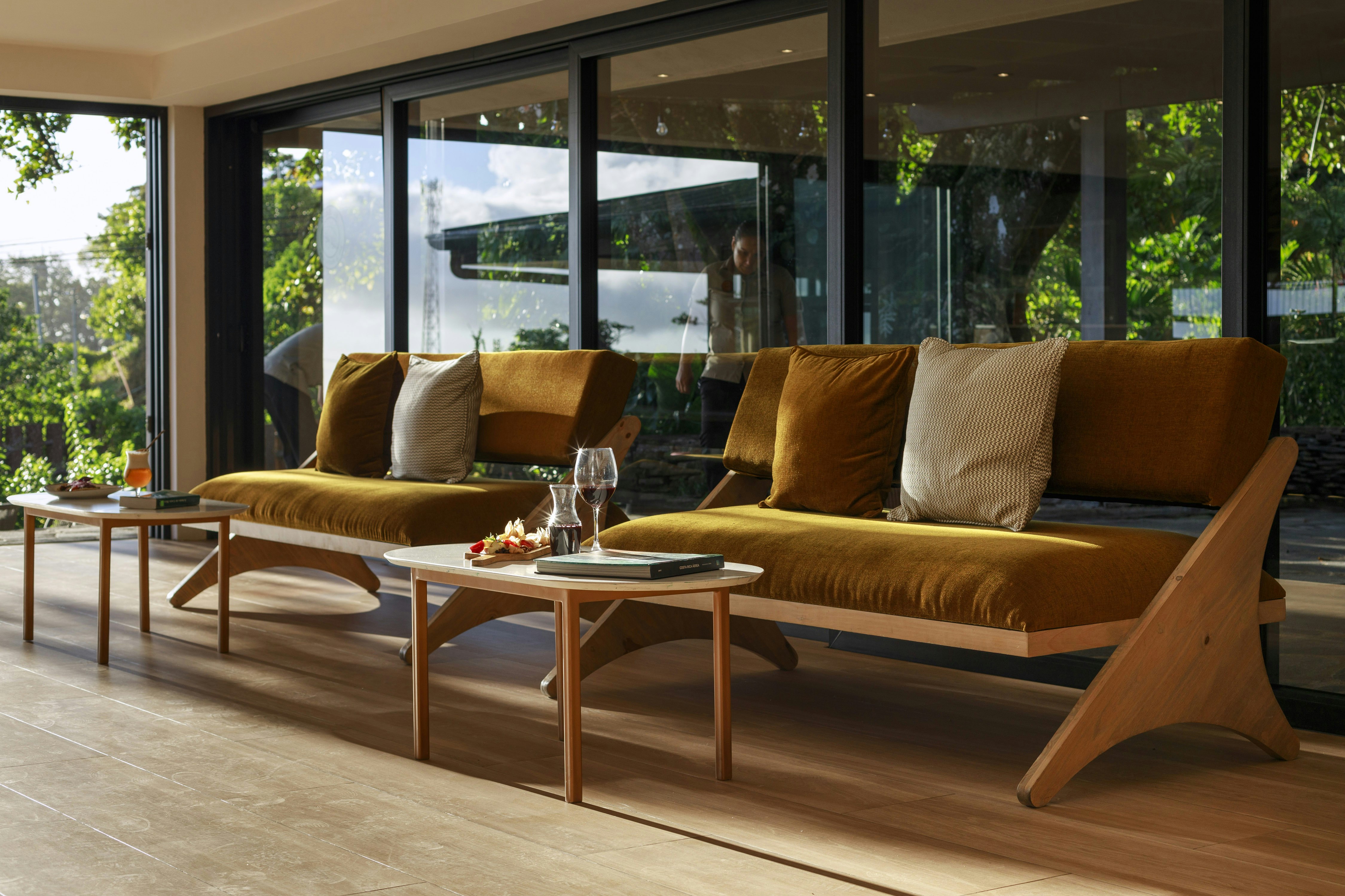 El Sapo Restaurant & Bar