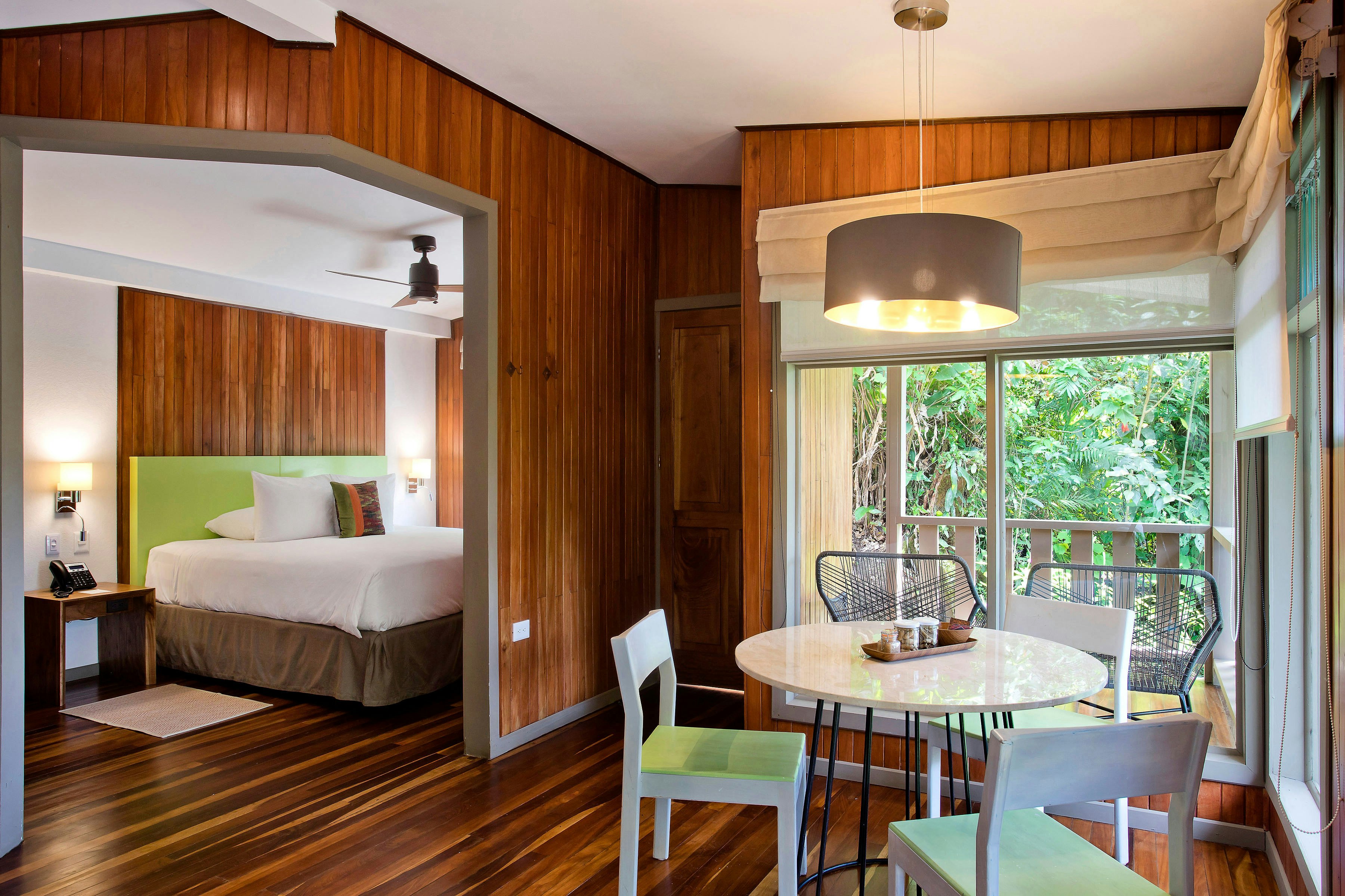 Junior Suite - Dining Area