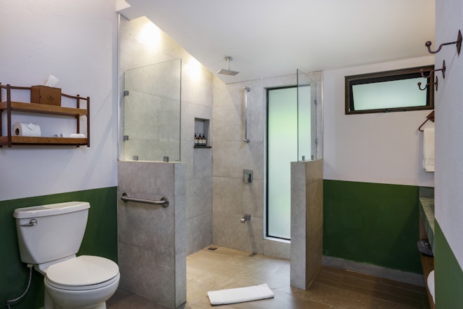 Superior Room - Bathroom