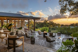 El Sapo Restaurant & Bar - Outdoor Dining