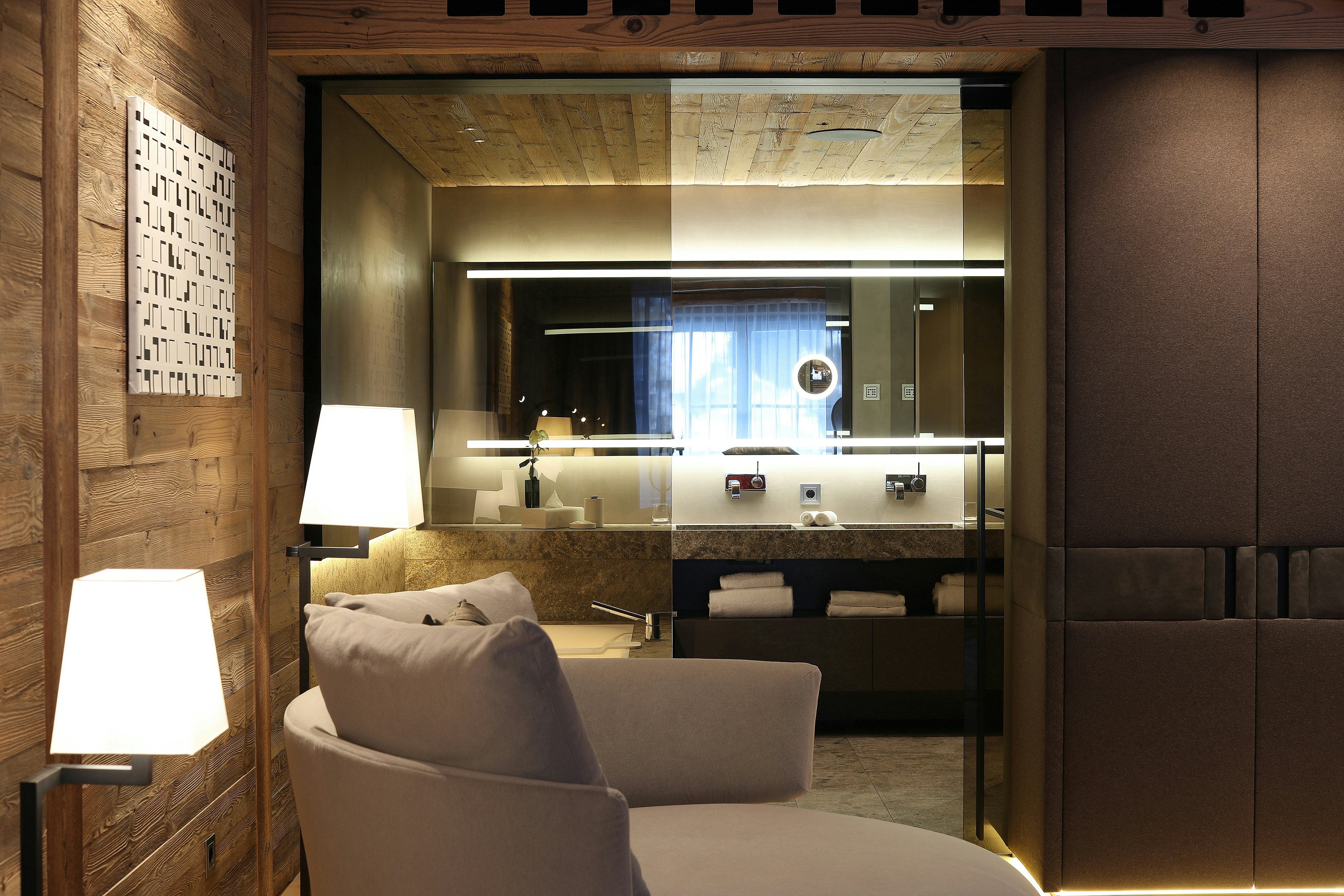 Bathroom Senior Suite