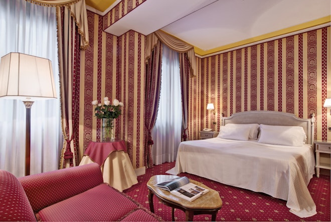 Premium Deluxe - Bedroom