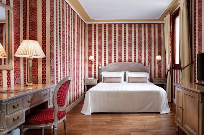 Classic Room - Bedroom
