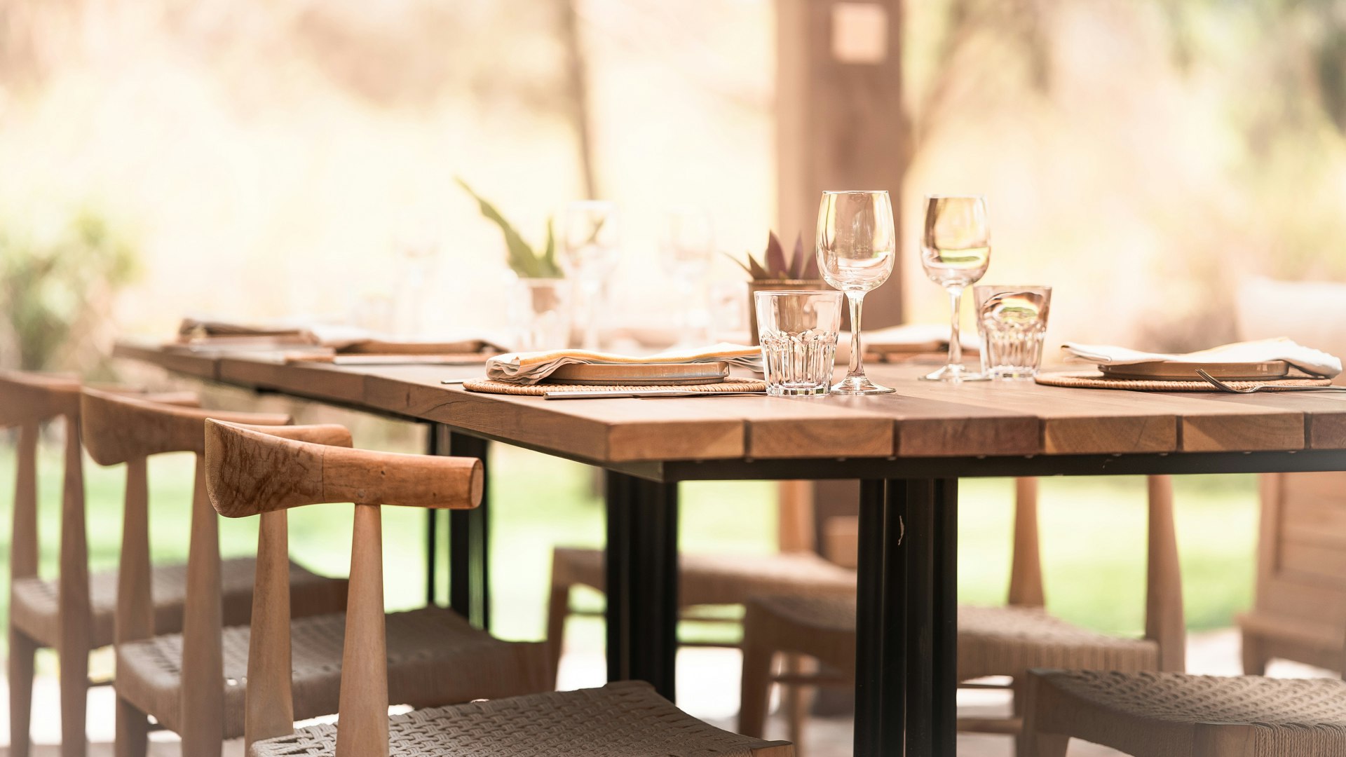 Bistro No. 5  Details