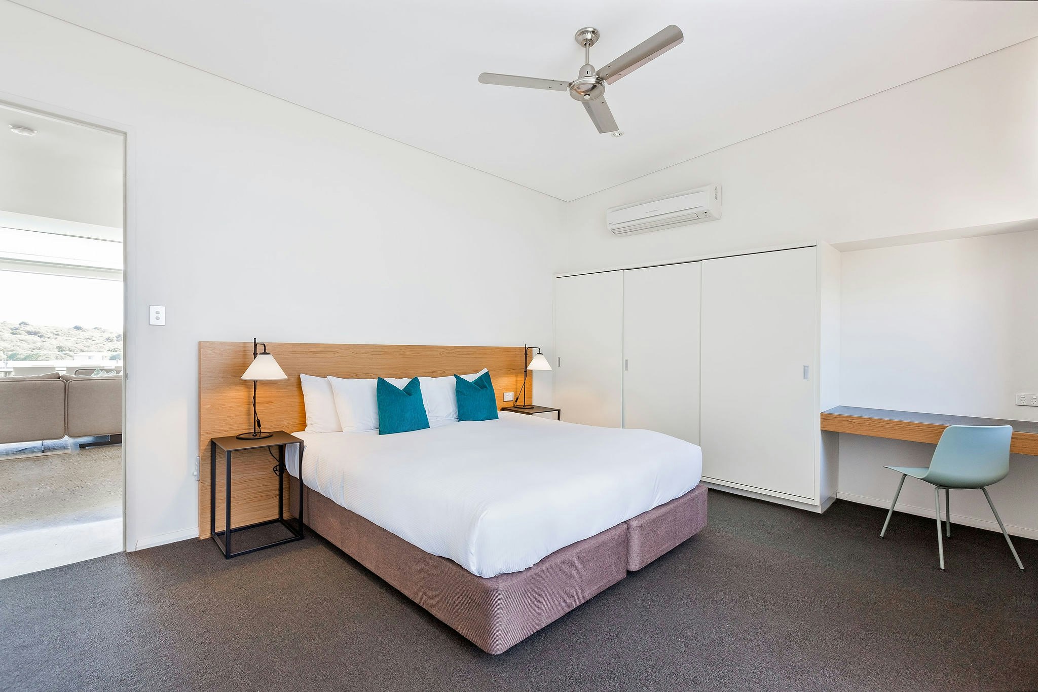 2 Bedroom Ocean View Villa - Master Bedroom