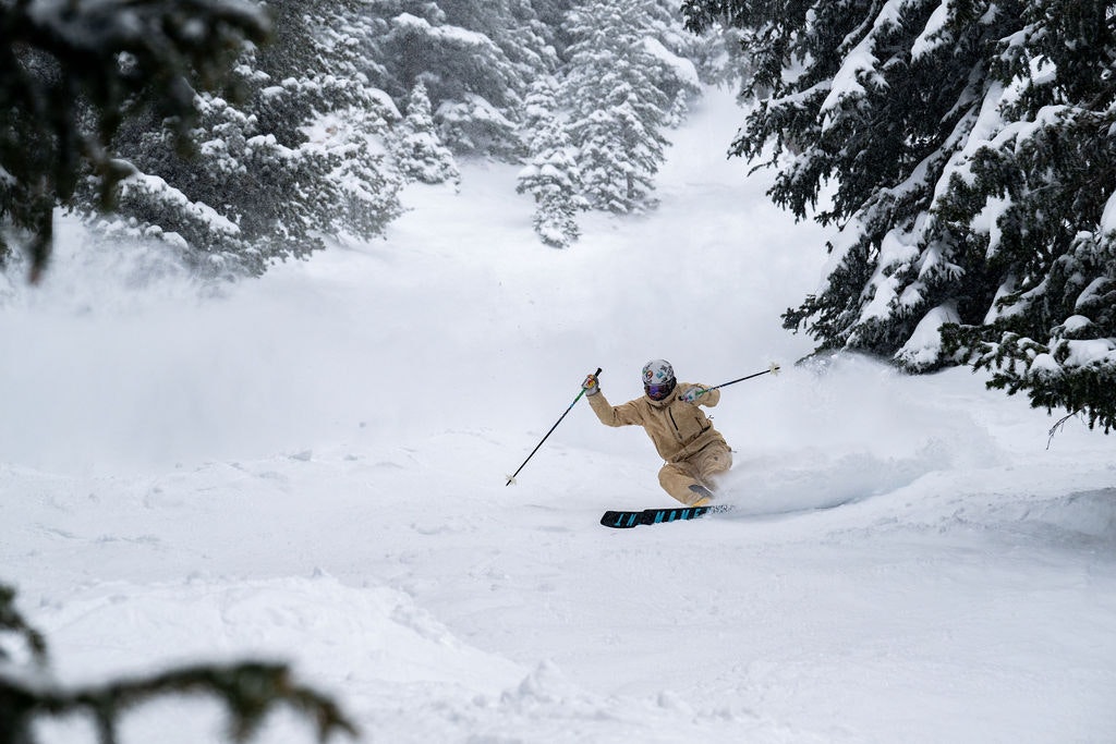 Snowpine Lodge Skiing
