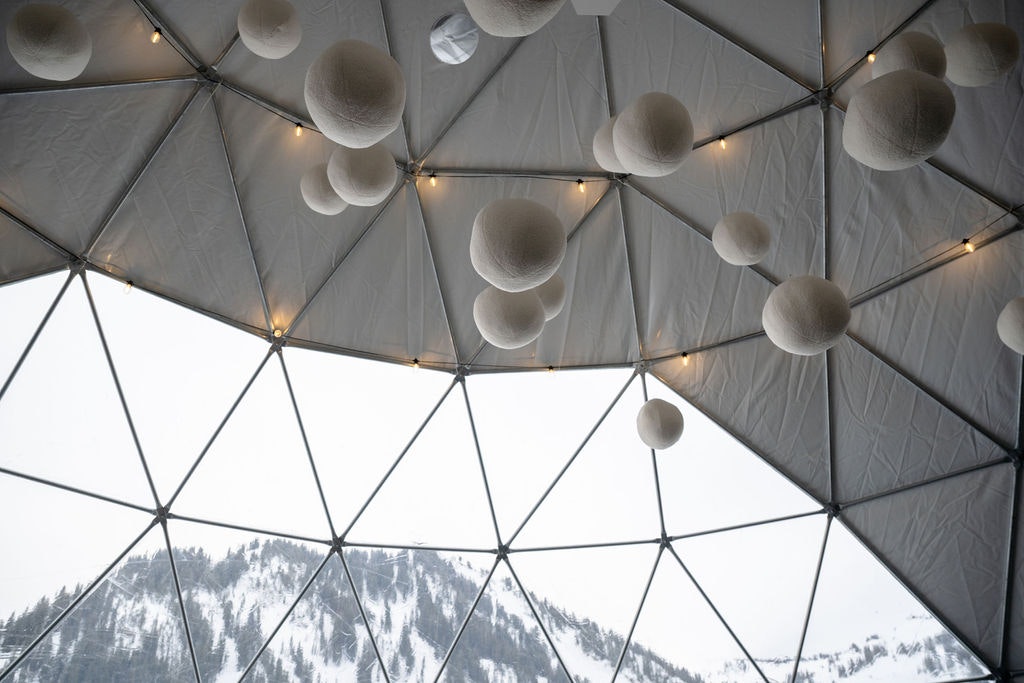 Igloo Dining Outlet Snowpine Lodge