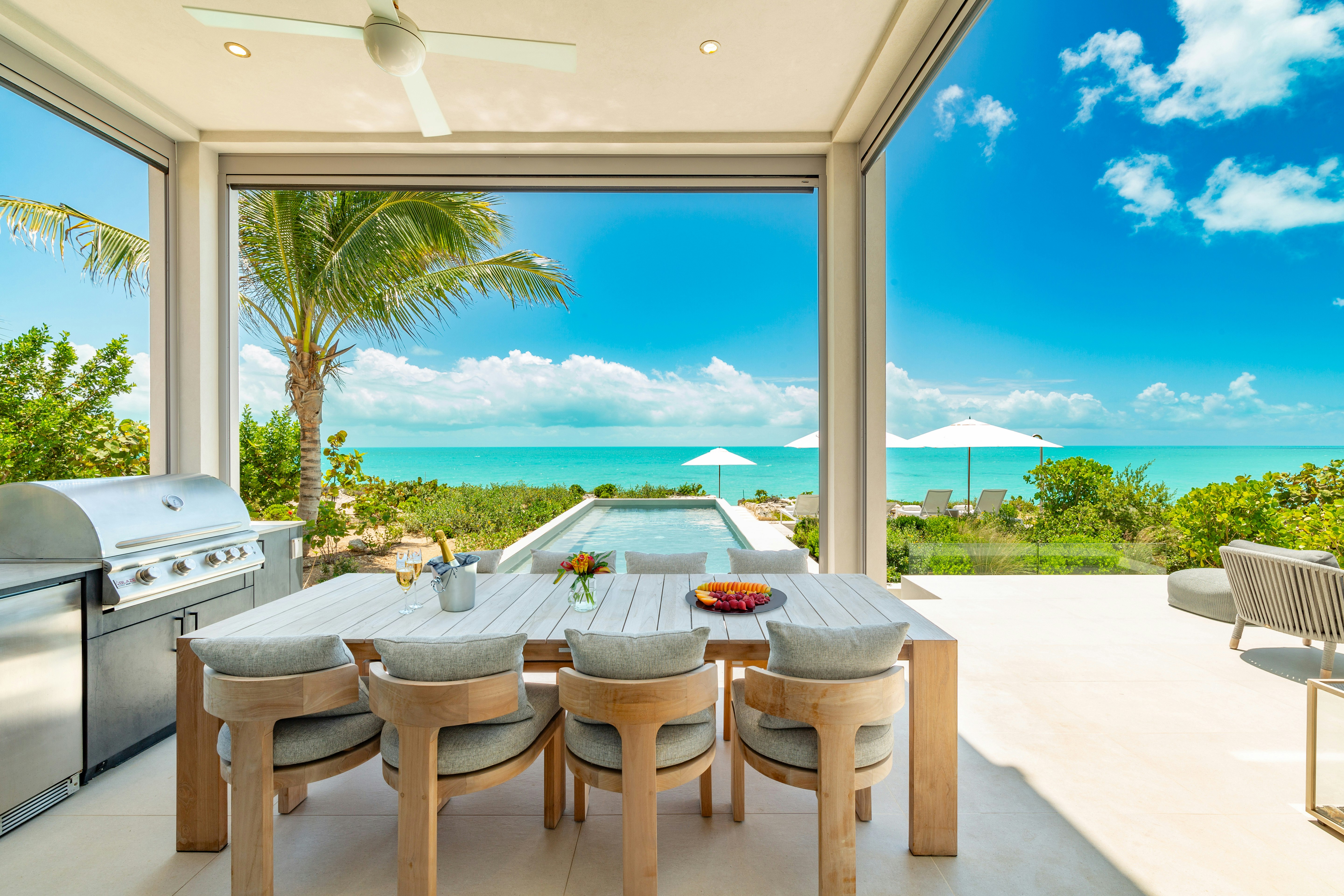 Ocean Estate Reef - Outdoor Dining