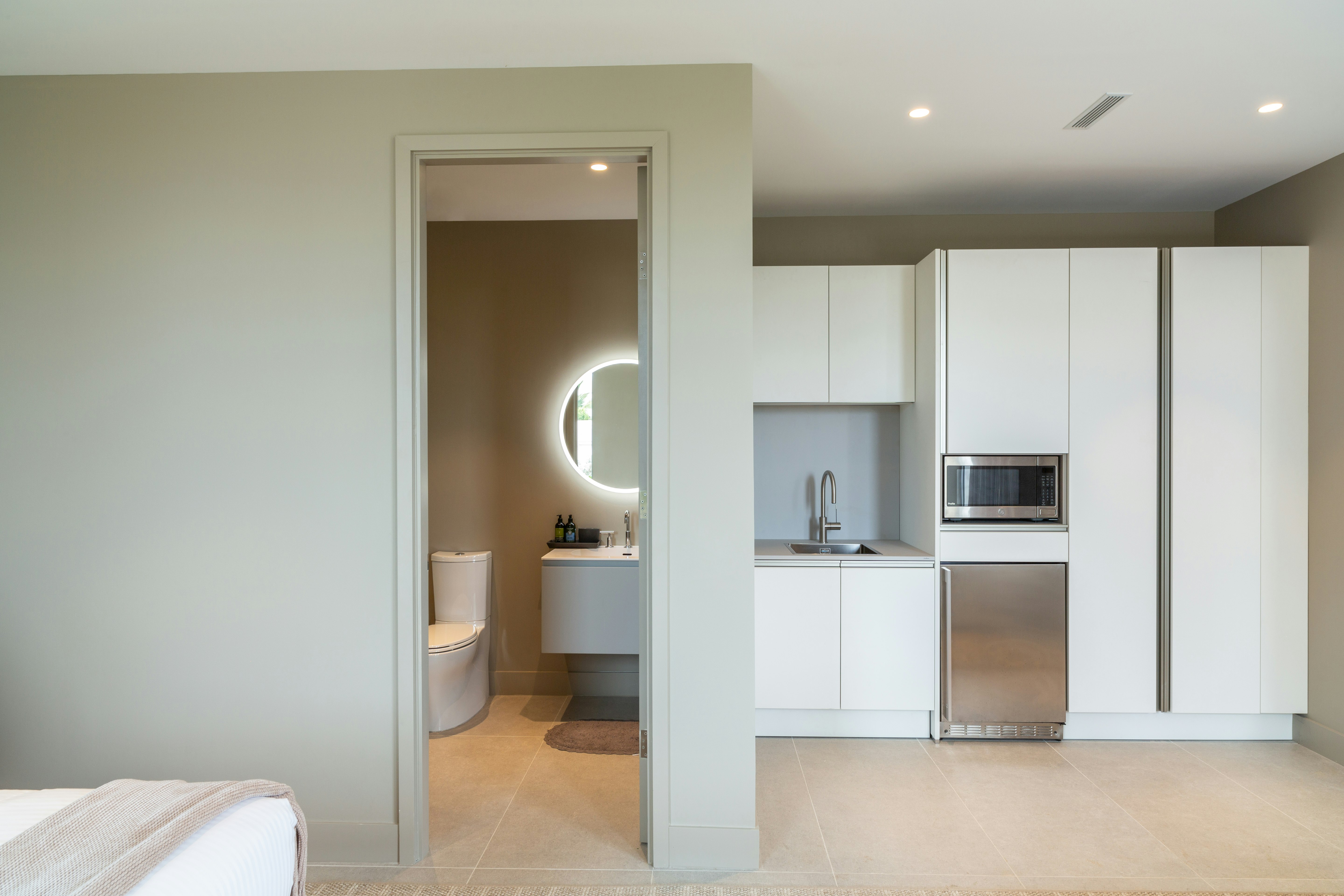 Ocean Estate Reef - Room Details