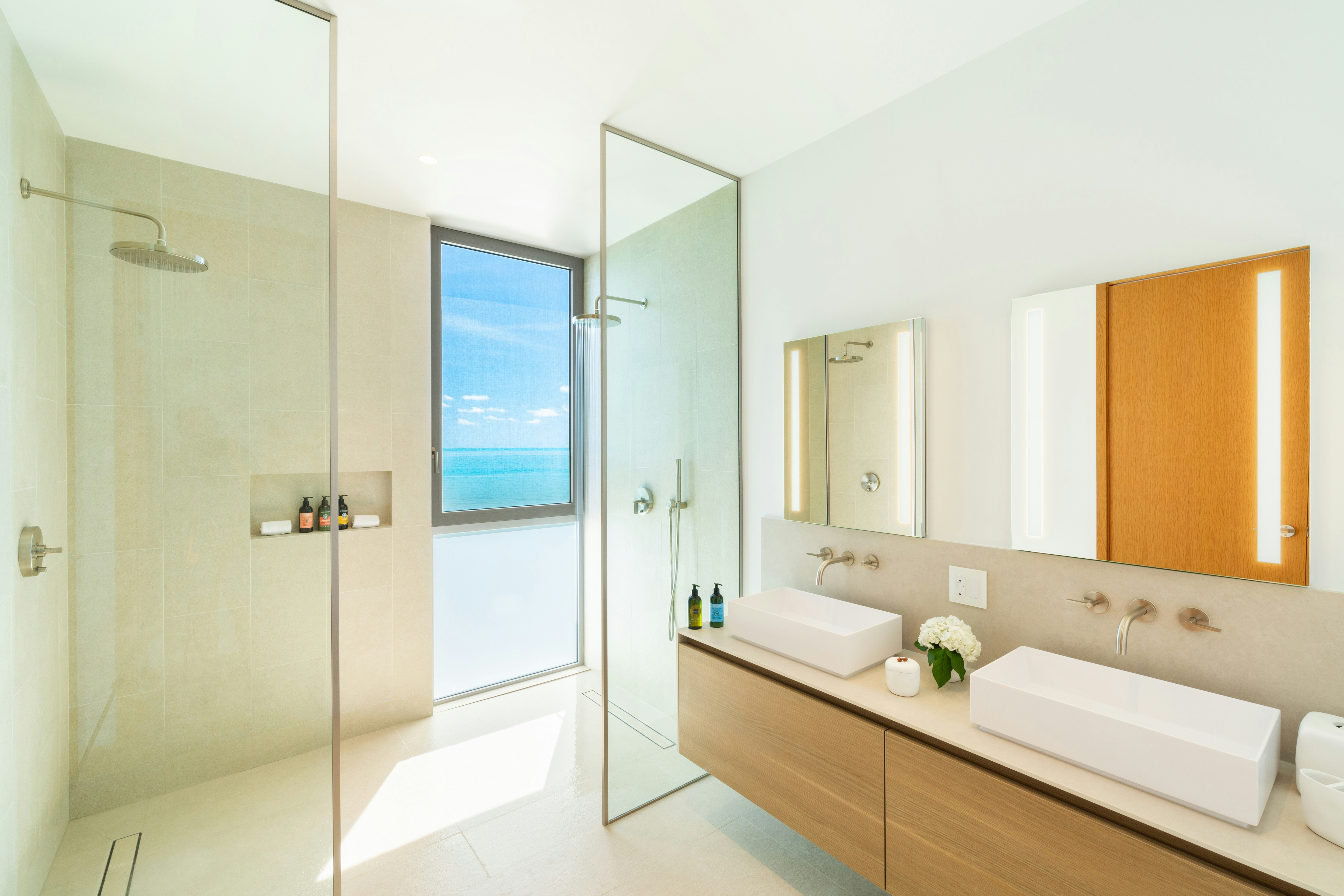 Ocean Estates Shoal - Bathroom