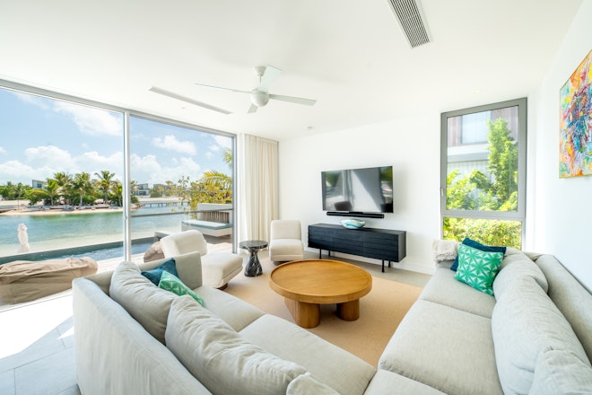 SB LV16 Living Area