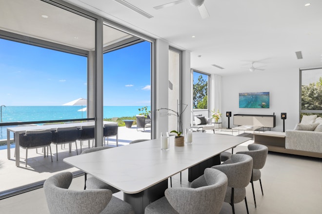Ocean Estate Reef - Dining Area