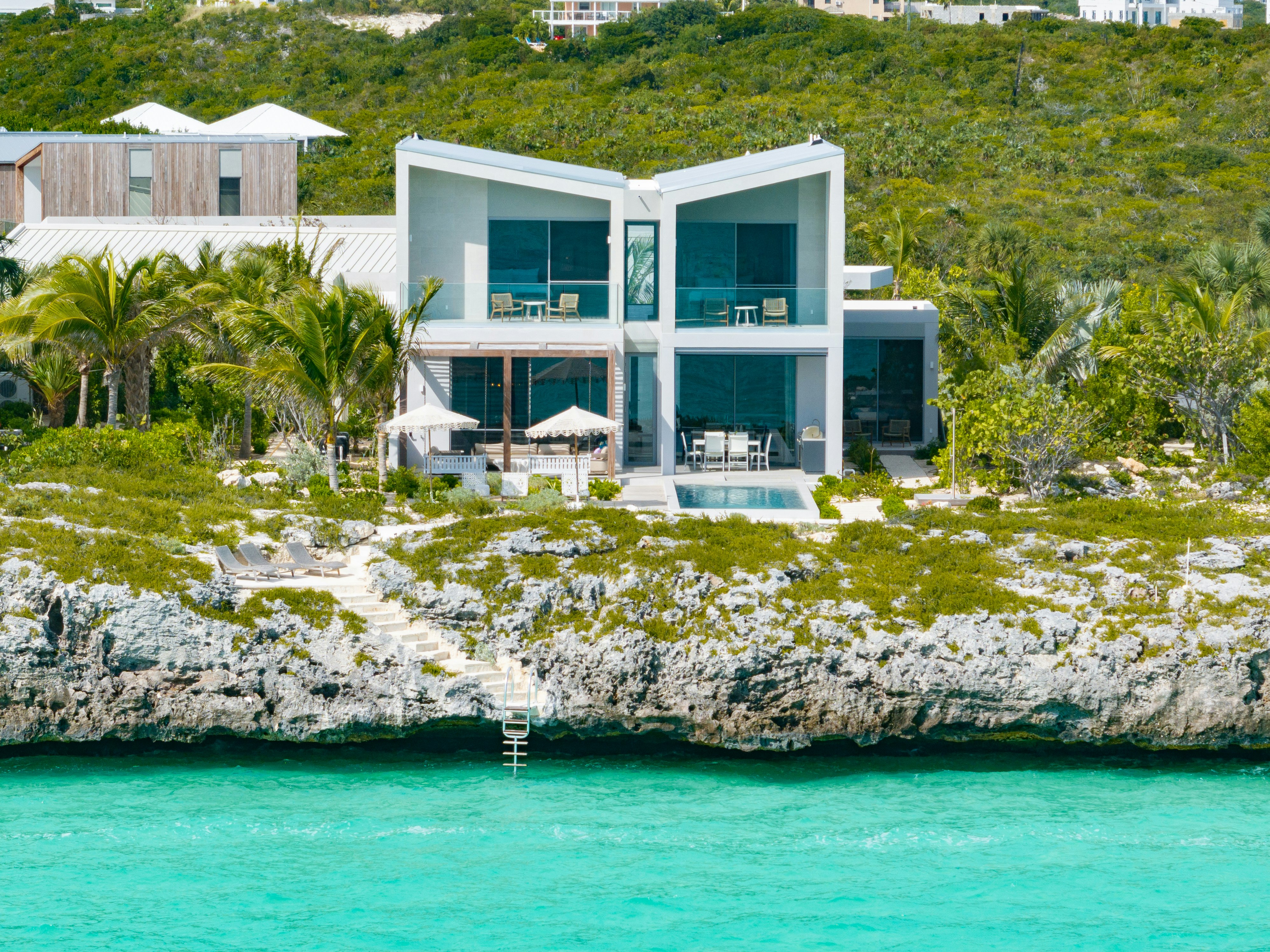 Ocean Estate Reef - Exterior