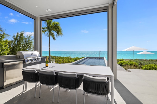 Ocean Estate Reef - Outdoor Dining