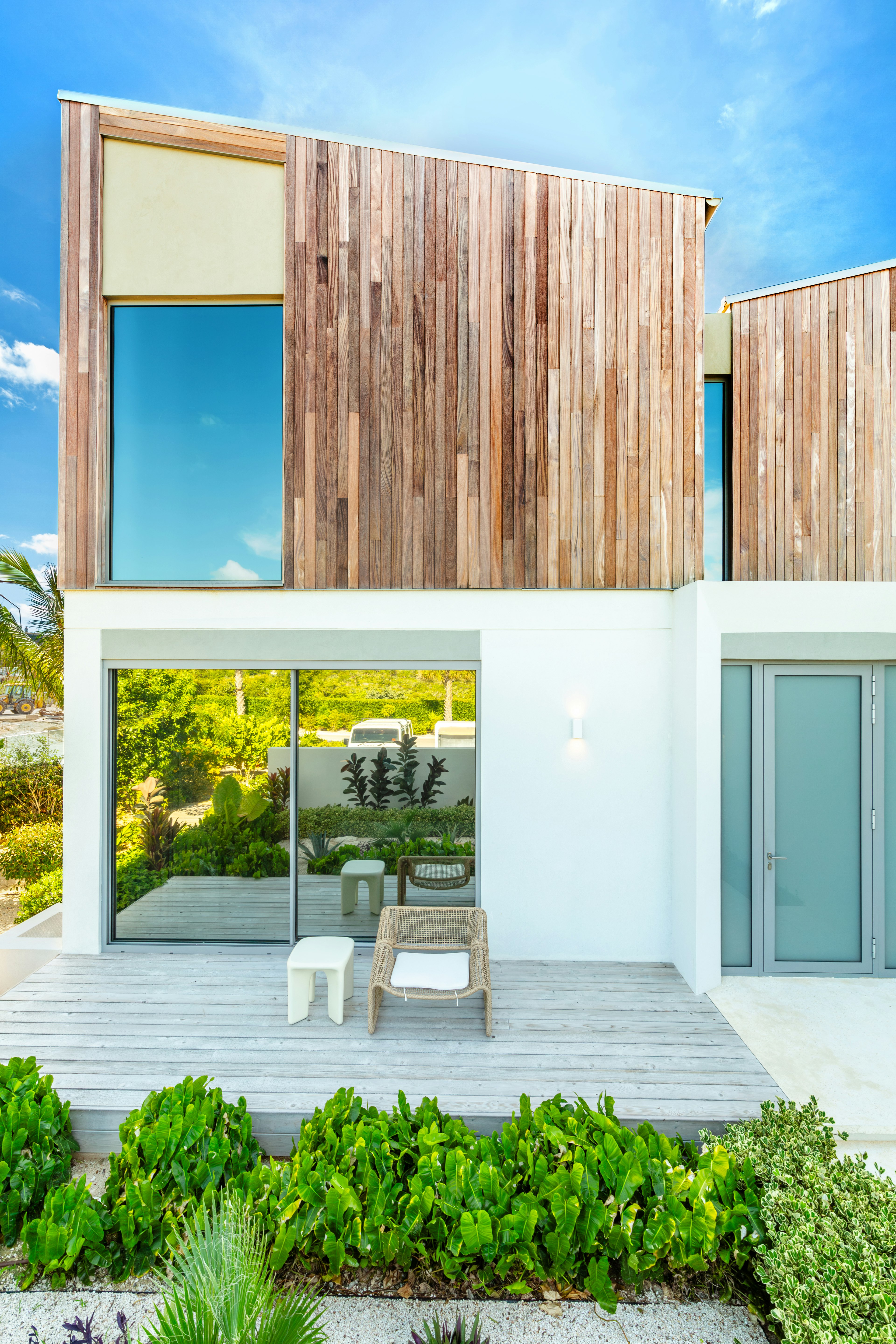 Lagoon Villa - Exterior