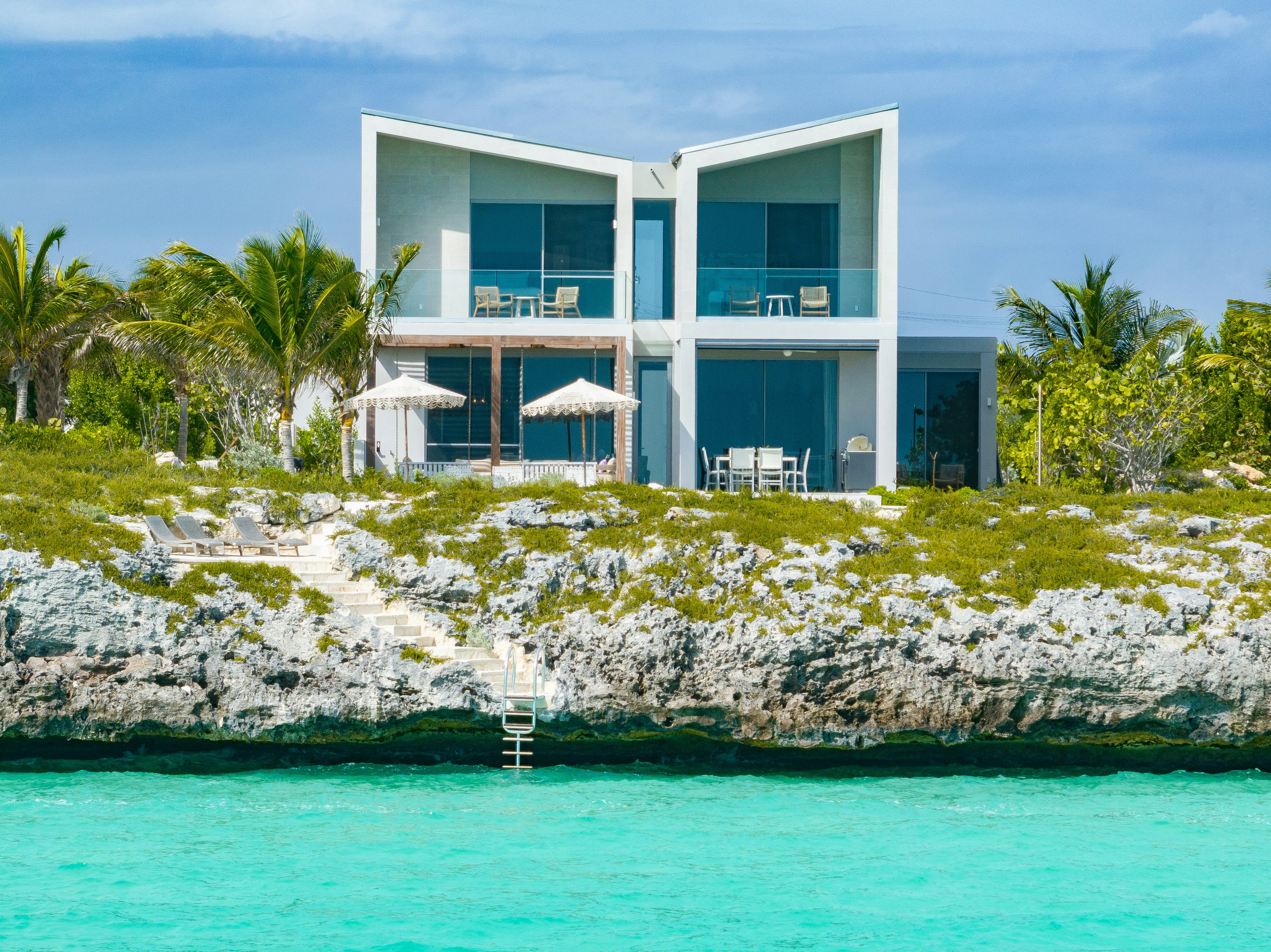 Ocean Estate Reef - Exterior