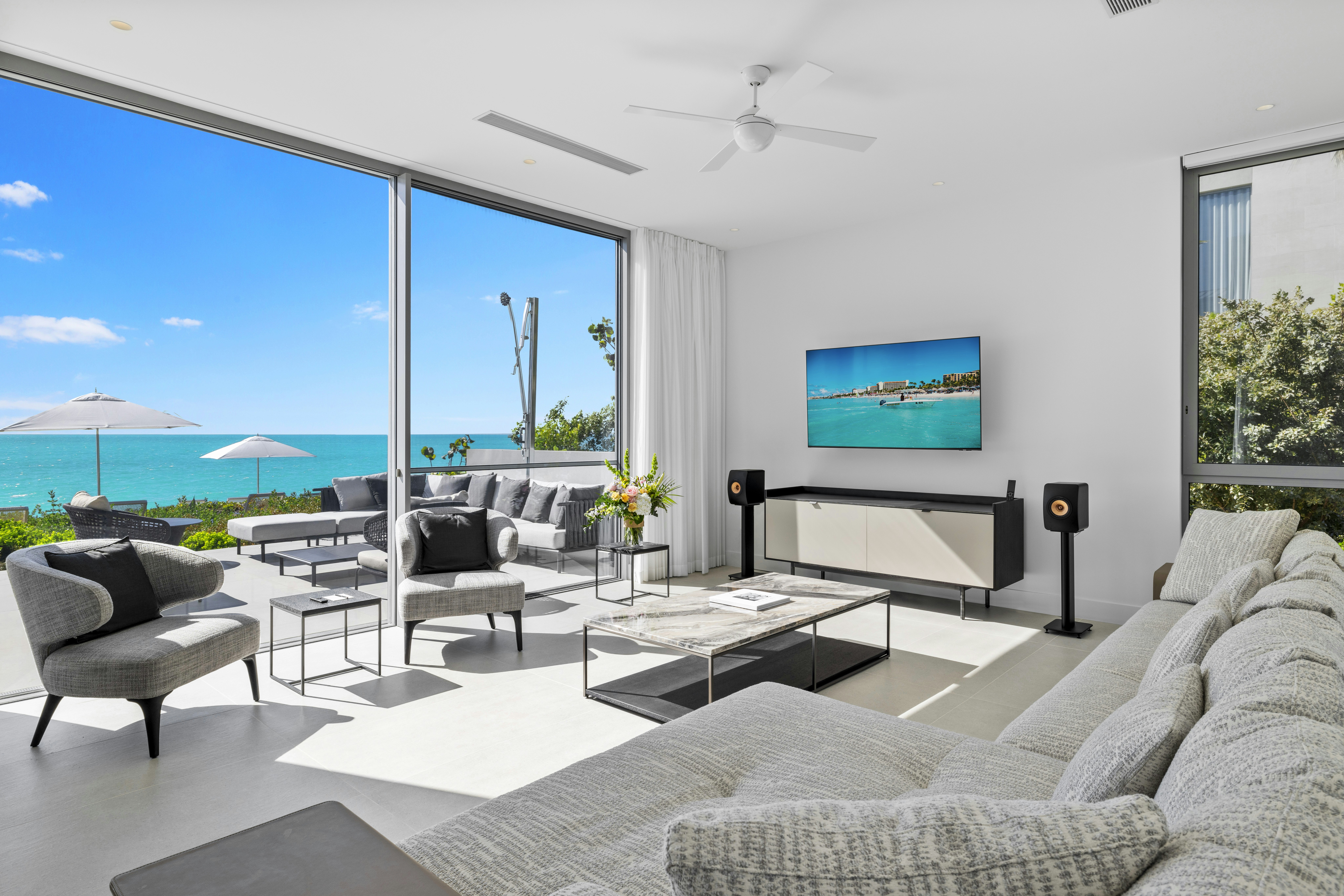 Ocean Estate Reef - Living Area