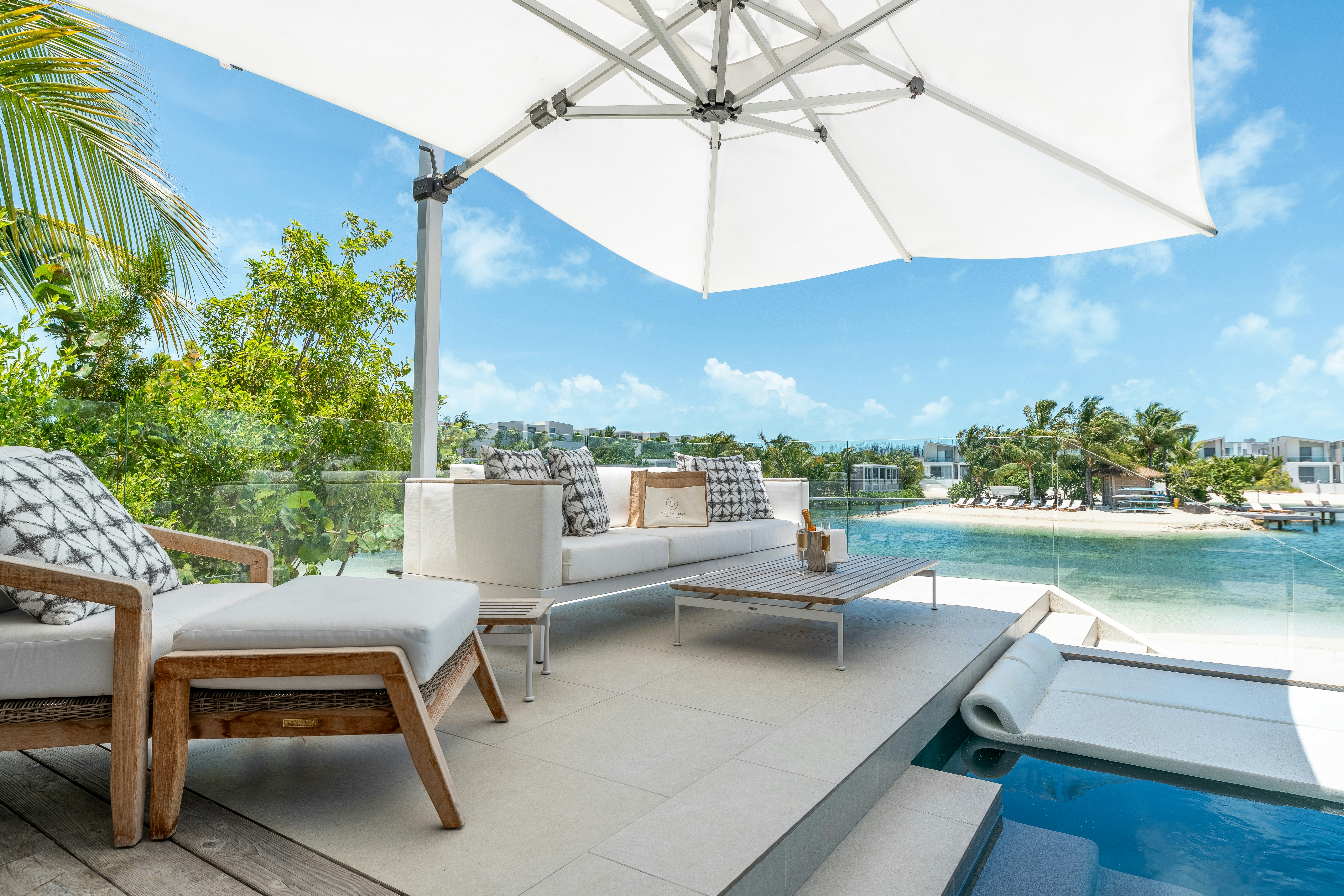 SB LV04 Outdoor Seating