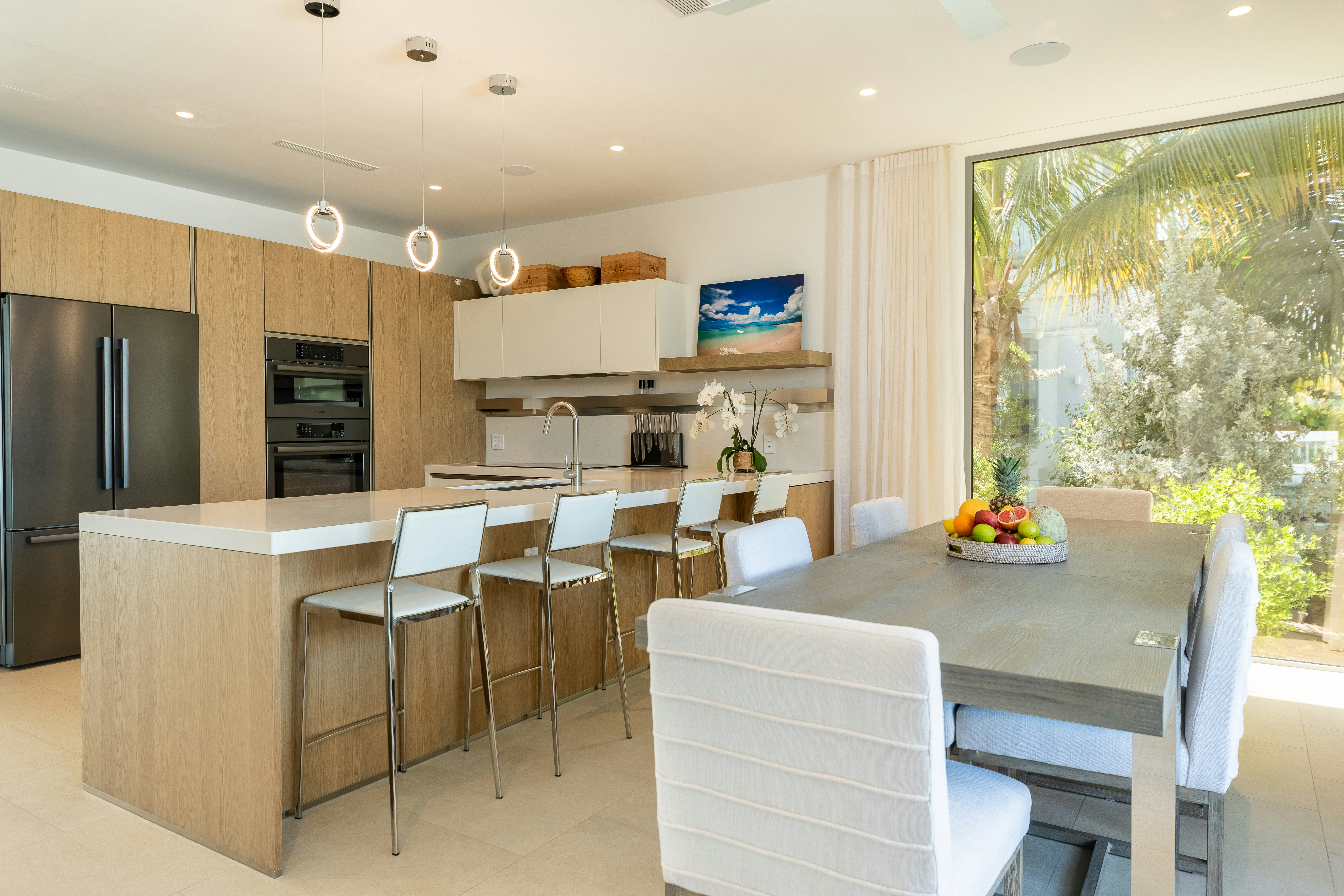 SB LV04 Kitchen And Dining Area