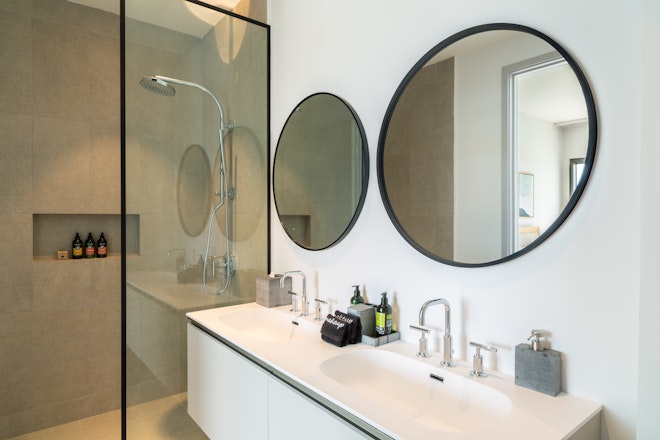 Boat House - Bathroom