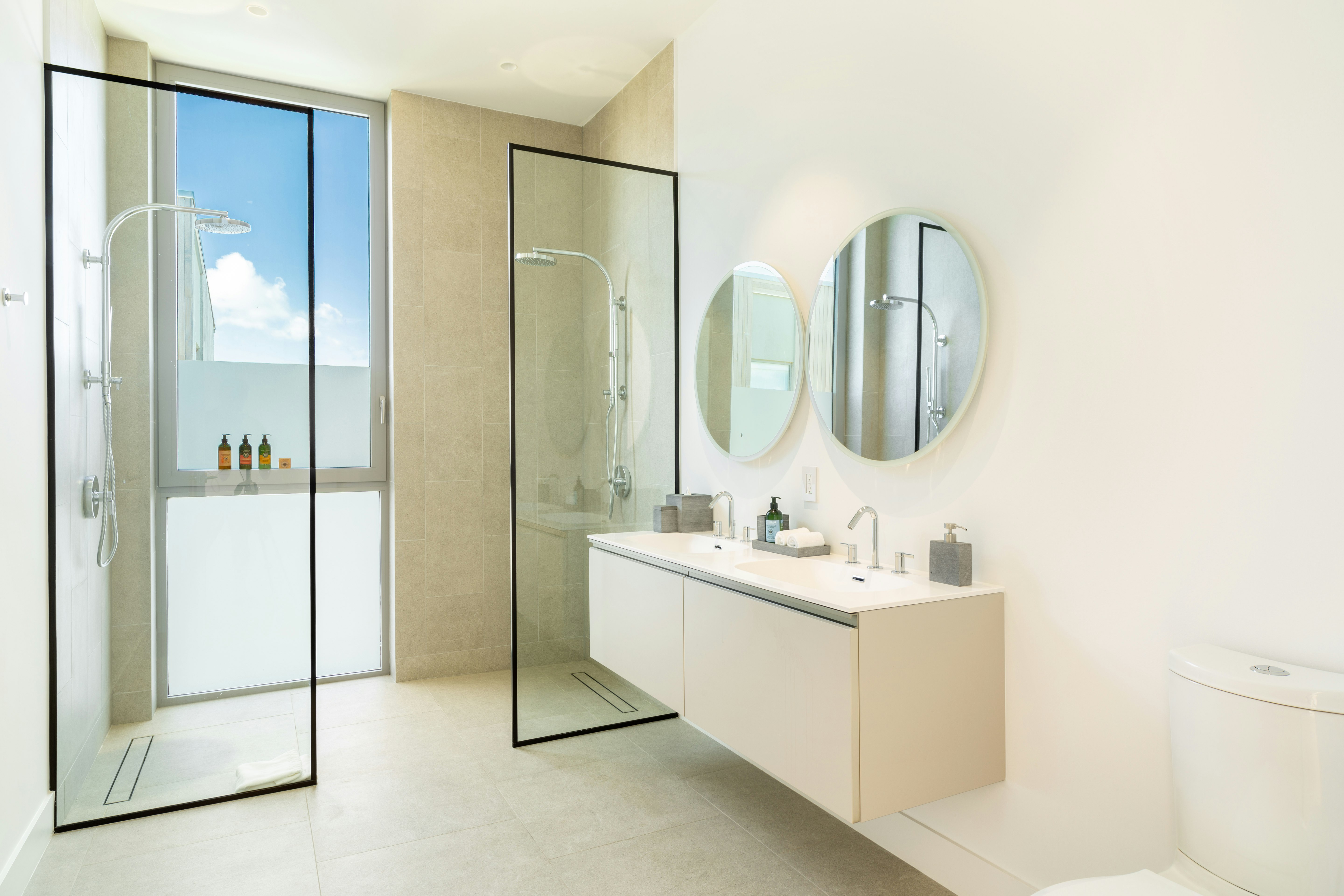 Lagoon Villa - Bathroom