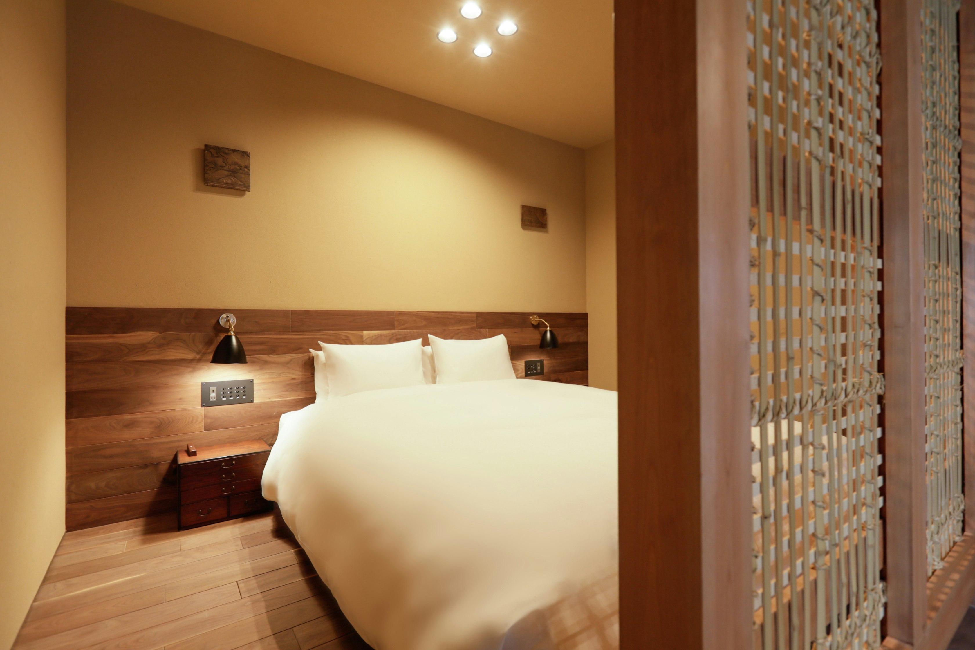 Superior Courtyard with Balcony Annexe