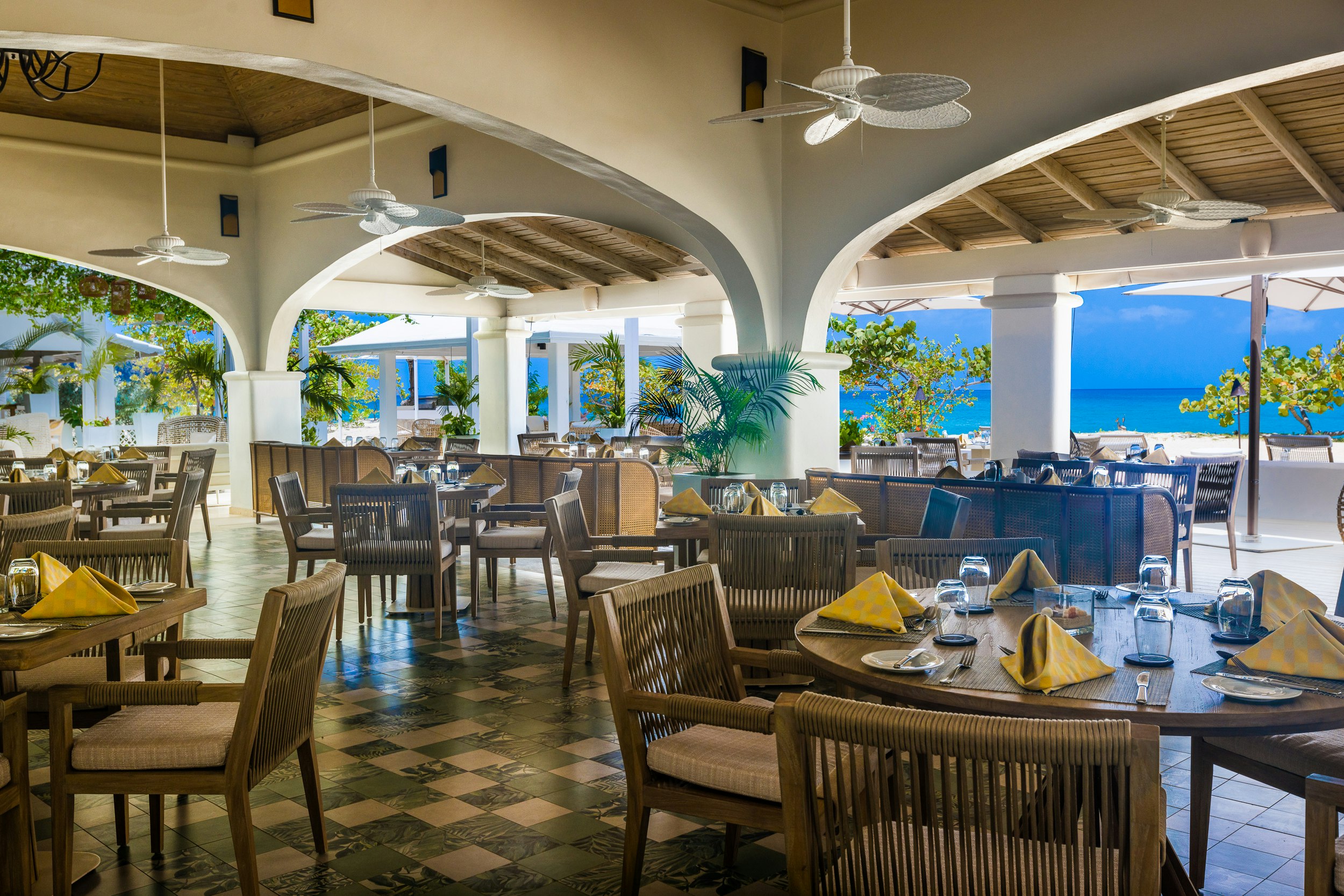 Sea and Surf Terrace & Bar