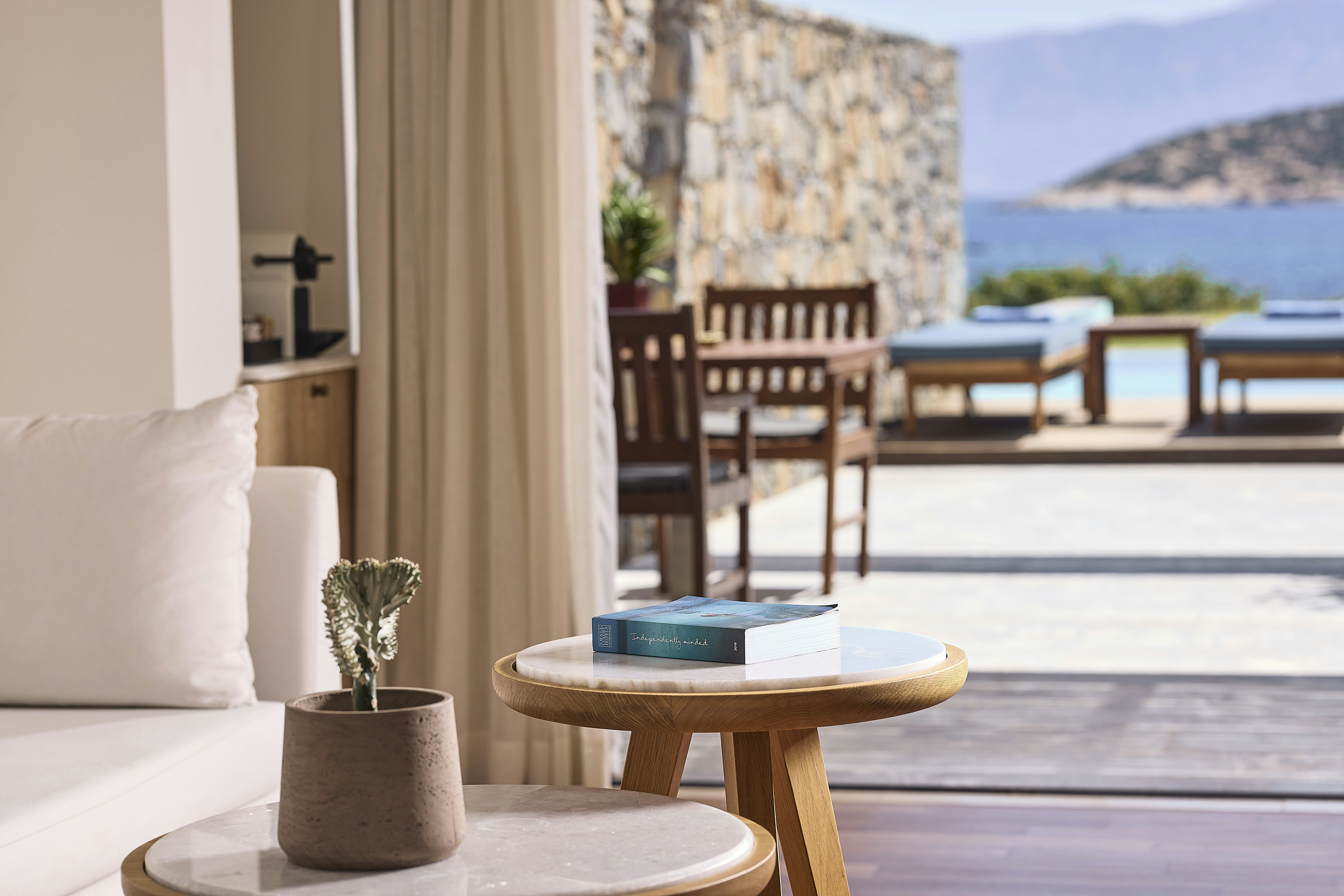 Classic Studio Private Pool Sea View - Room Details