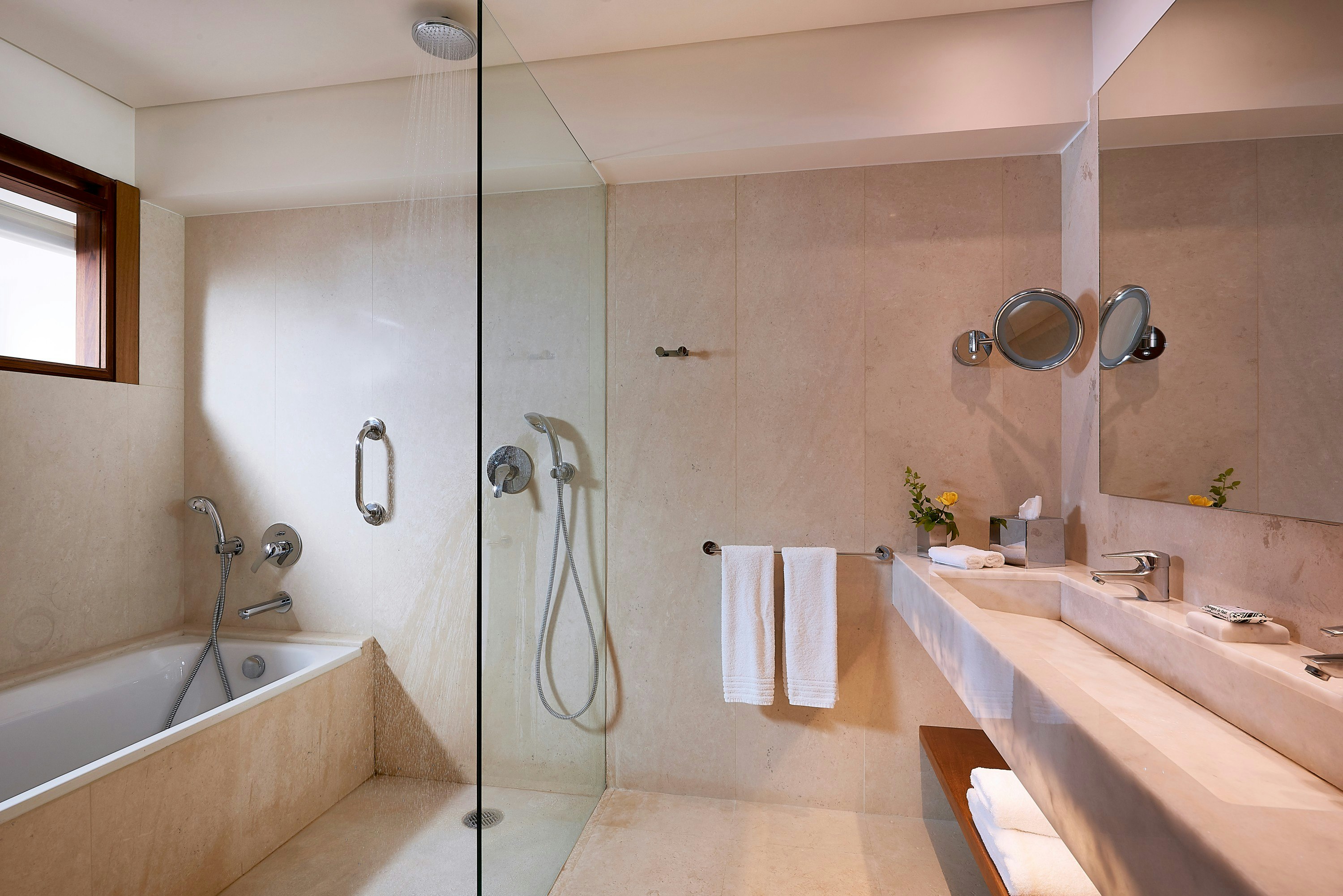 Classic Junior Suite Sea View - Bathroom