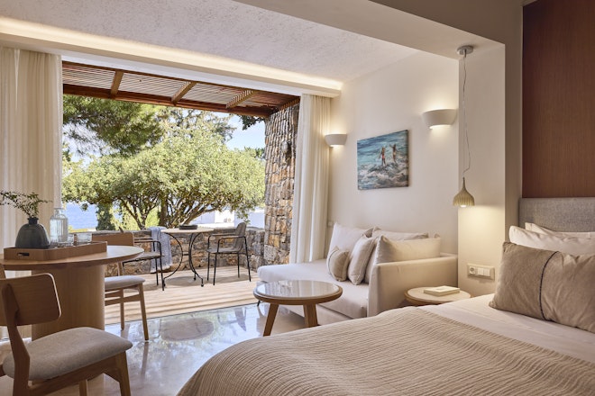 Classic Double Room Limited Sea View - Bedroom