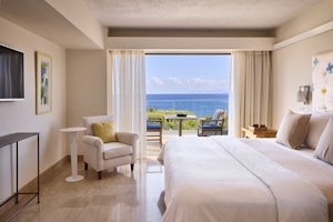 Classic Suite Sea View - Bedroom