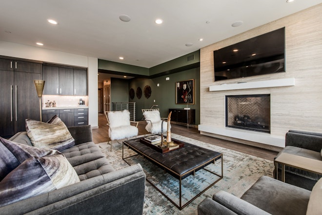 Platinum Two Bedroom Suite - Living Area
