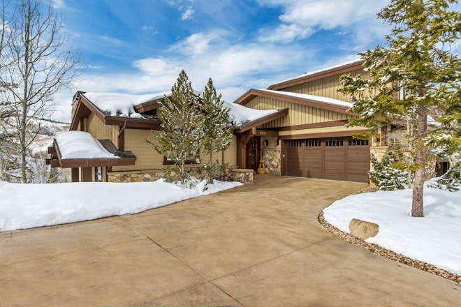Lookout Home - Exterior