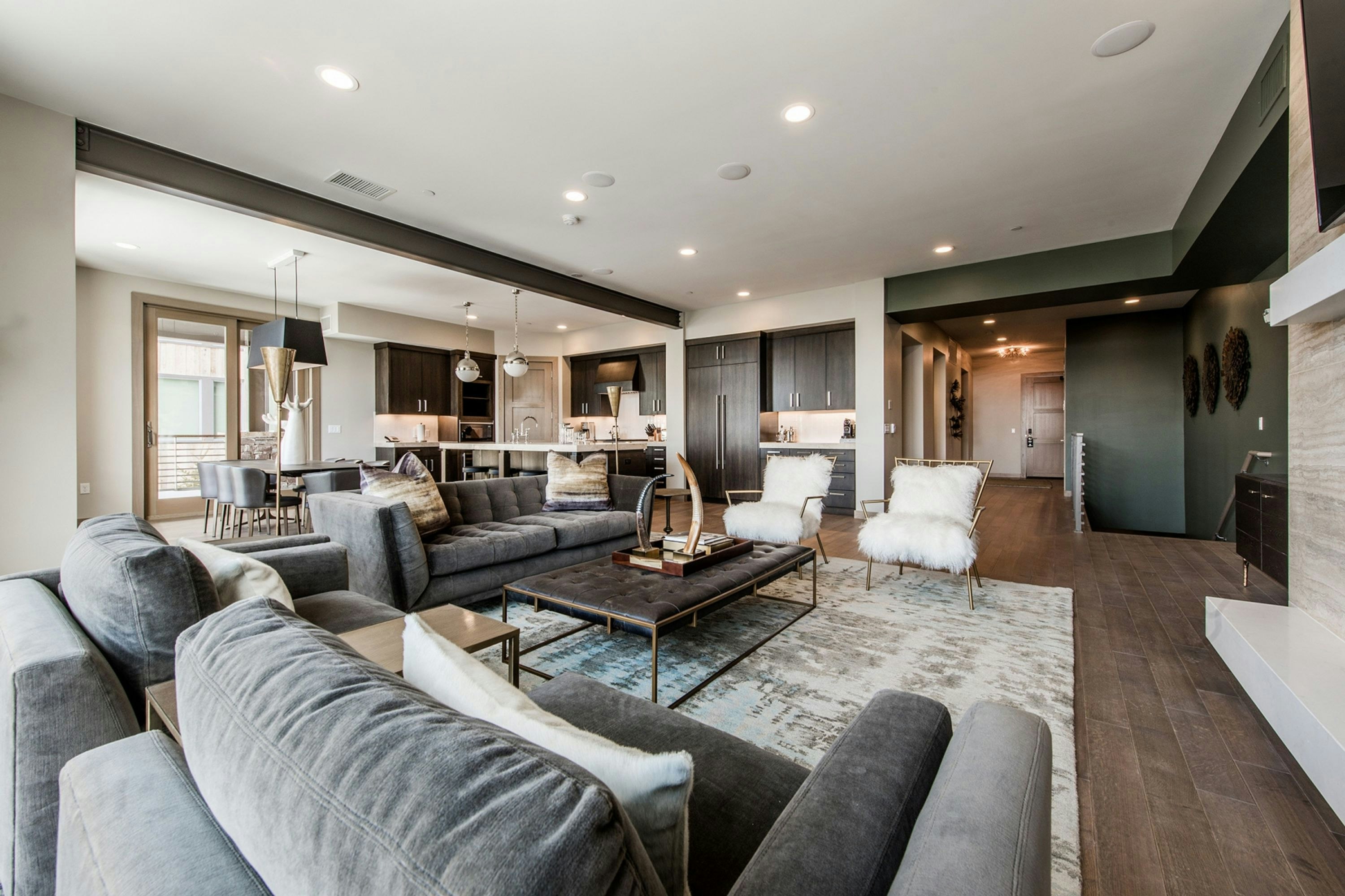 Platinum Two Bedroom Suite - Living Area