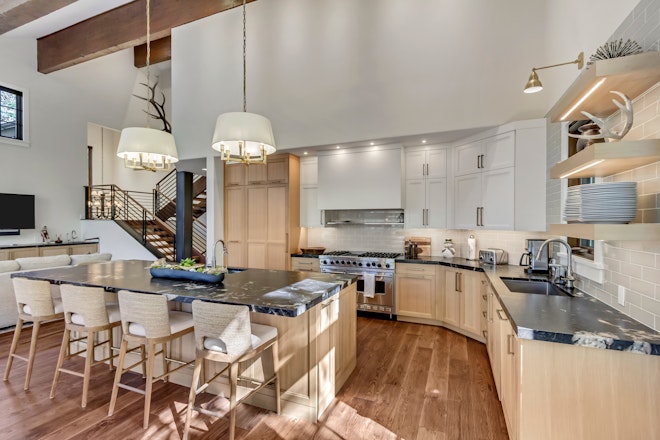 Bellemont 2 Home - Kitchen