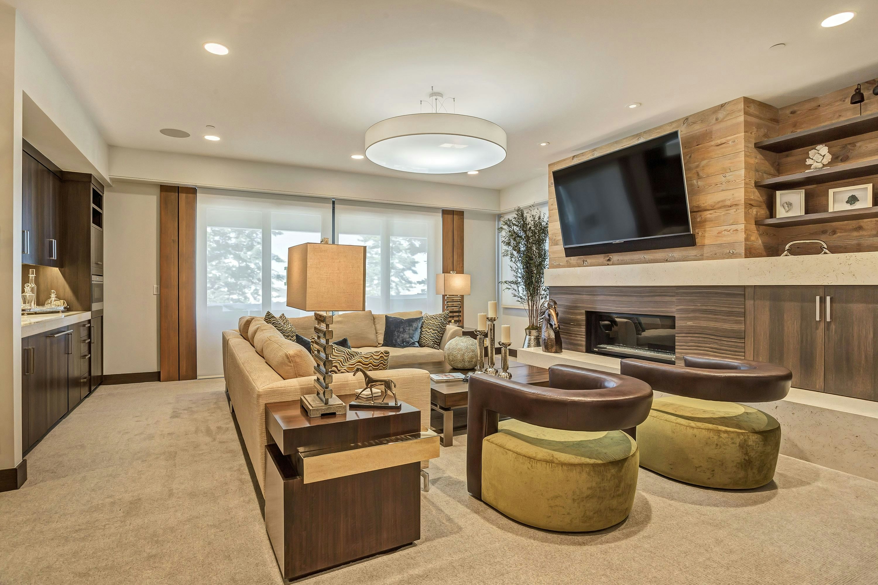 Private Six Bedroom Home - Family Room