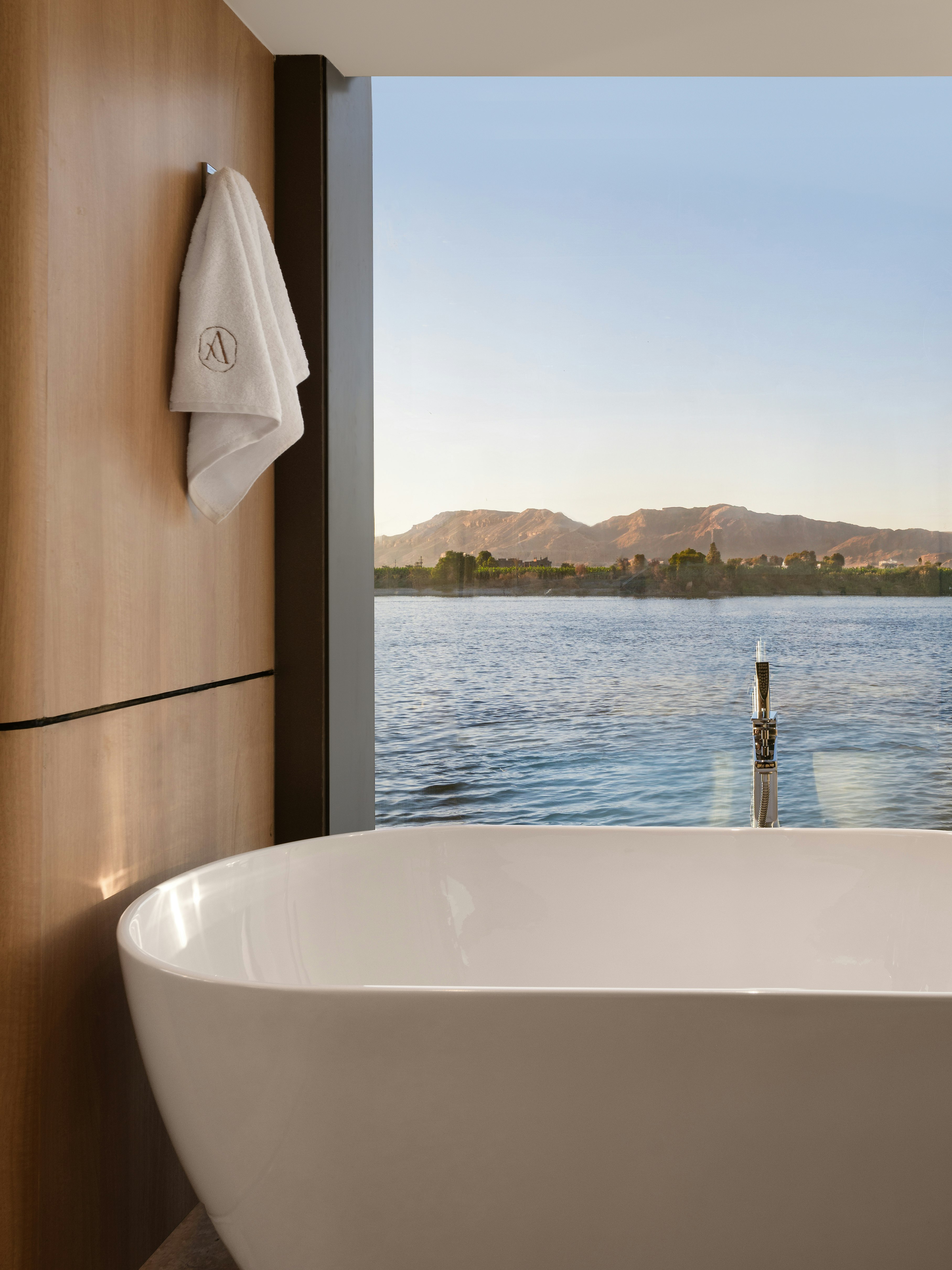 Moonlight Suite - Bathroom