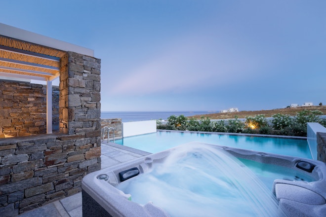 Honeymoon Suite Private Pool Sea View with Jacuzzi