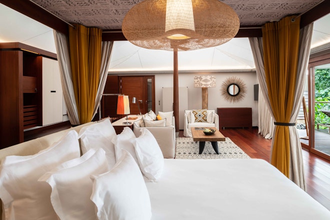 Three Bedroom Beachfront - Villa